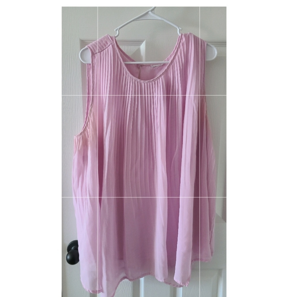 Plus size pink sleeveless tank blouse.  3x